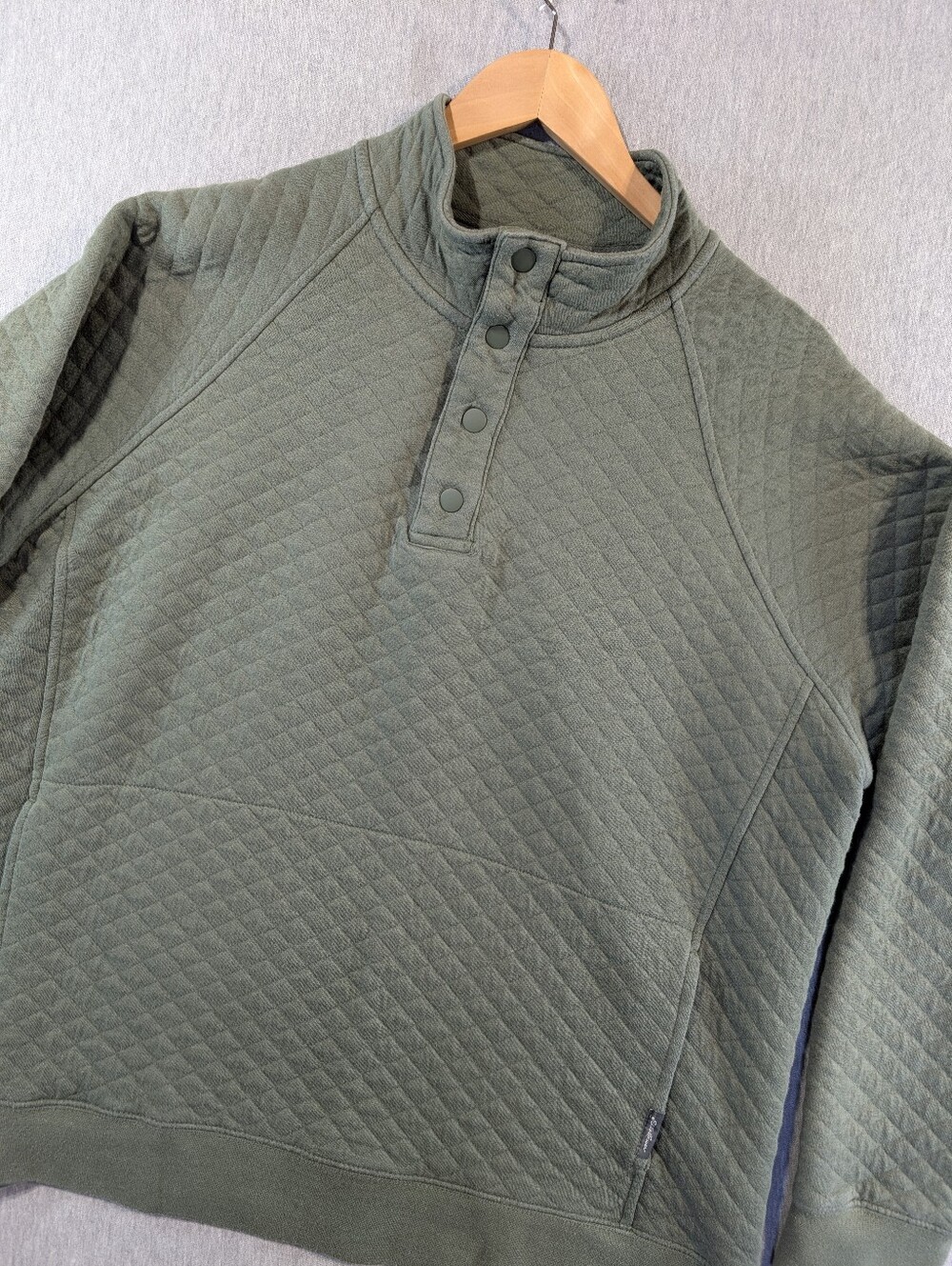 Eddie Bauer 1/4 Snap Pullover Men's Large Green Diamond Pattern Cotton Blend